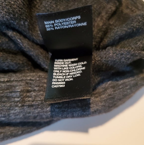 Zella Pullover Sweatshirt - Picture 5 of 8